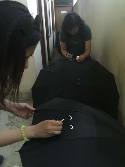 ニコニコマーク書き中