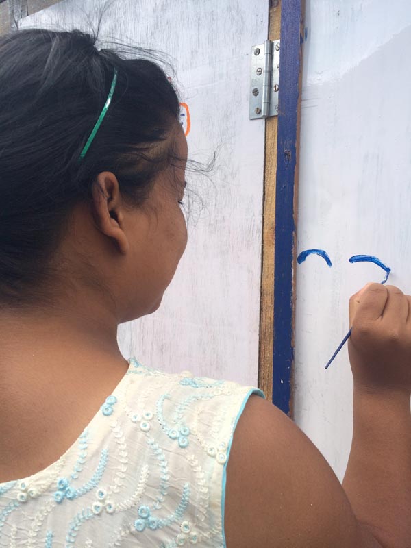 ニコニコ書き中